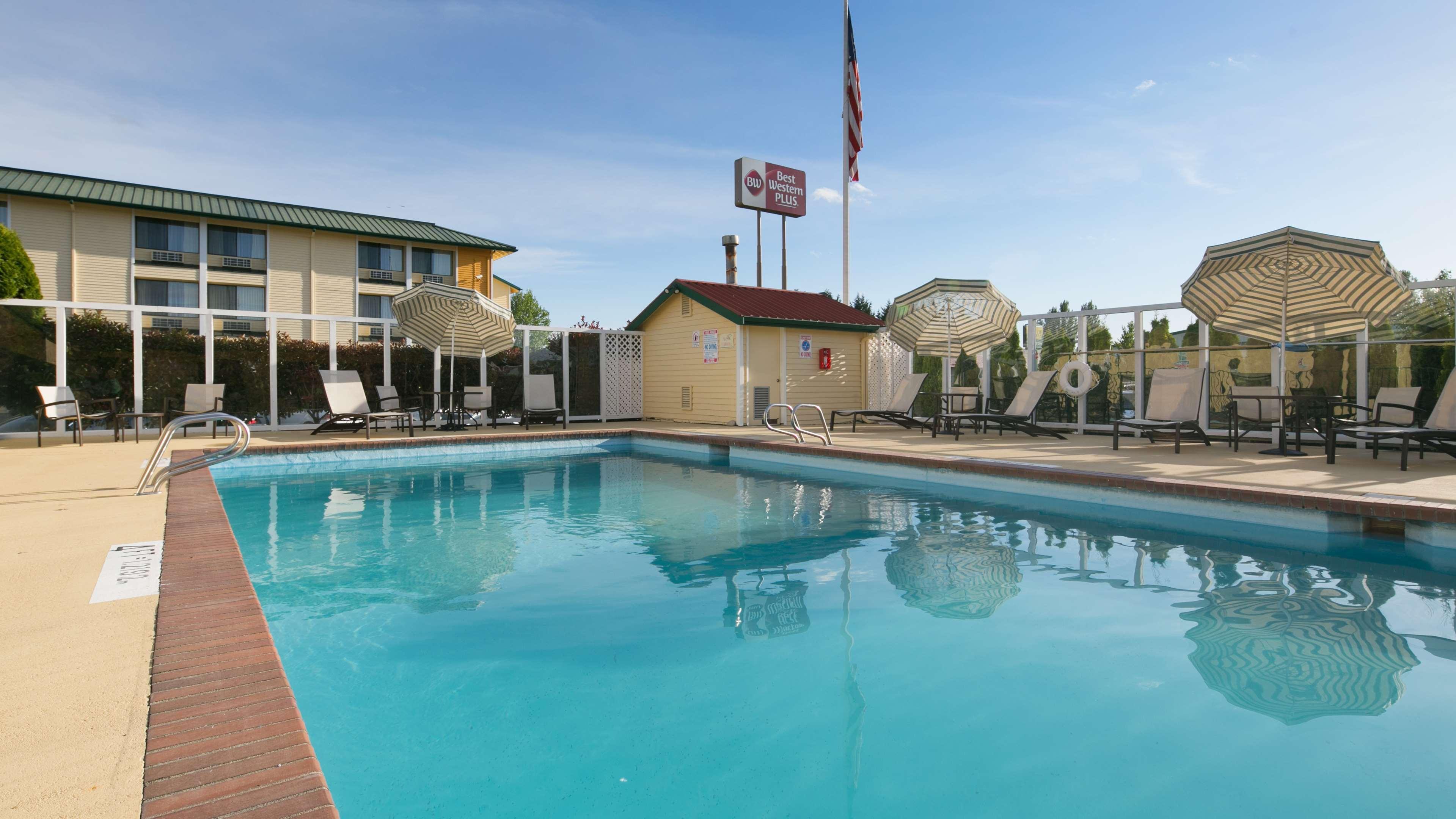 Best Western Plus Skagit Valley Inn&Convention Center Mount Vernon Extérieur photo
