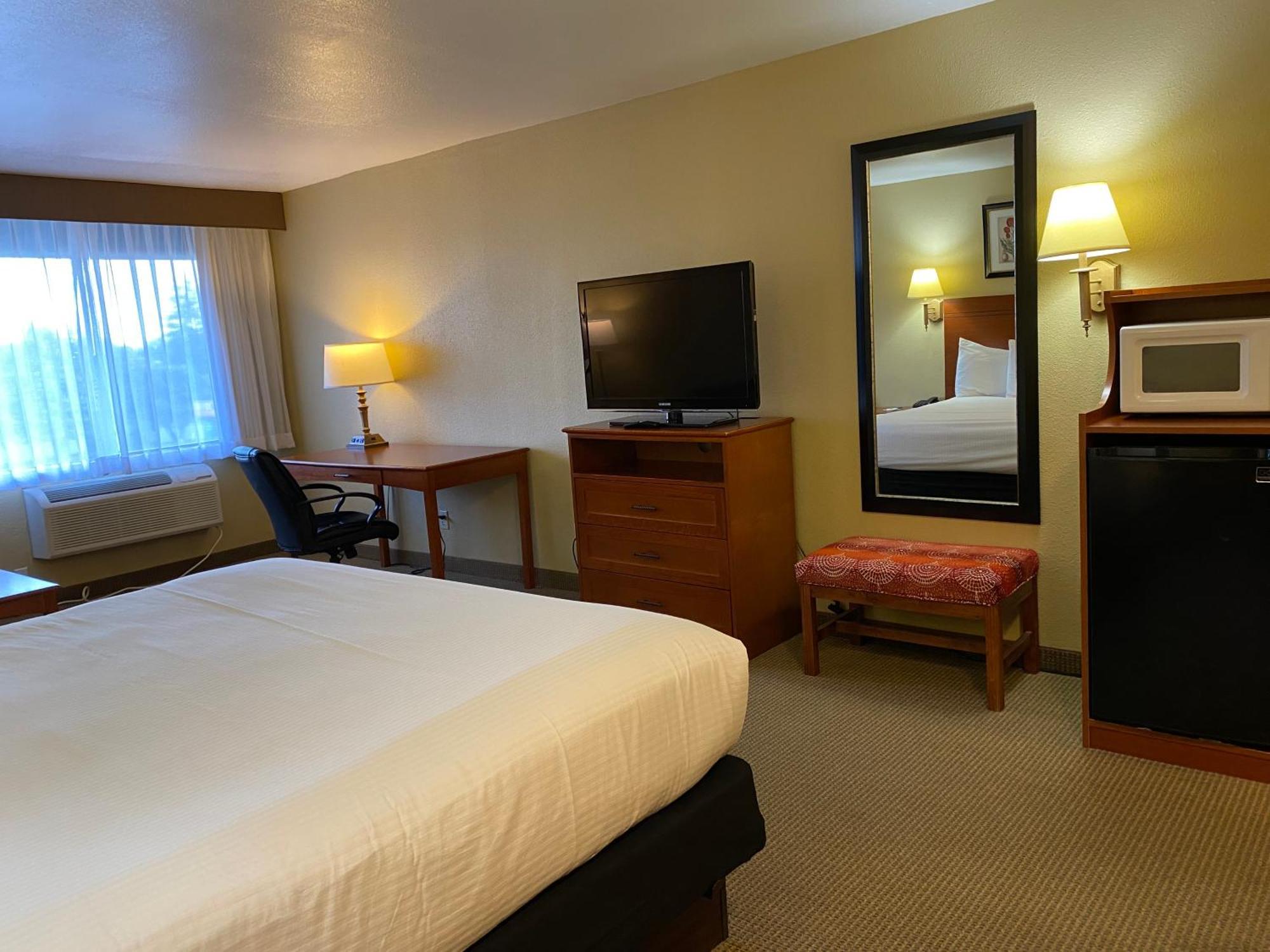 Best Western Plus Skagit Valley Inn&Convention Center Mount Vernon Extérieur photo