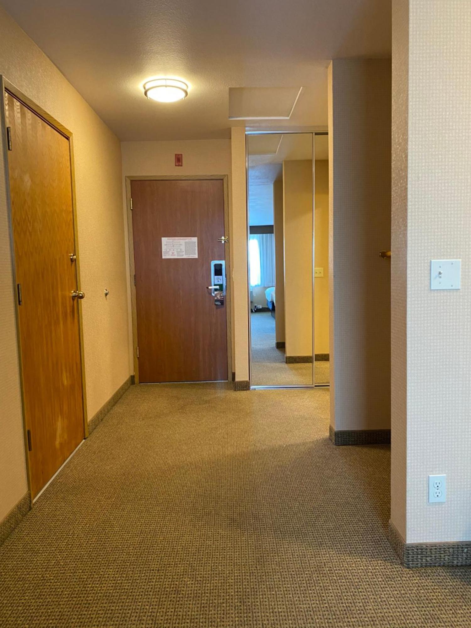 Best Western Plus Skagit Valley Inn&Convention Center Mount Vernon Extérieur photo